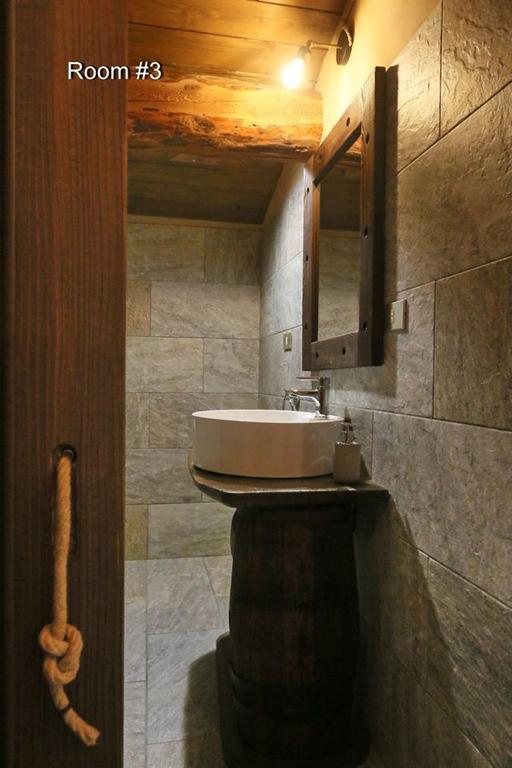 Lou Subric Hotel Stroppo Ngoại thất bức ảnh